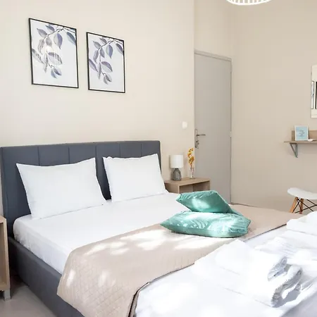 Calme Luxury ハニア