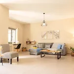 Calme Luxury Holiday home